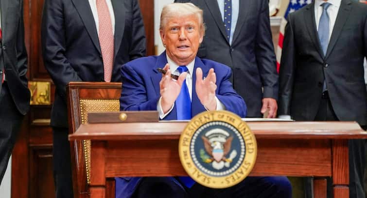 ईरान को अमेरिका ने नहीं दिया अरबों डॉलर का ऑफर, परमाणु हथियार से जुड़ी खबर को ट्रंप ने बताया गलत