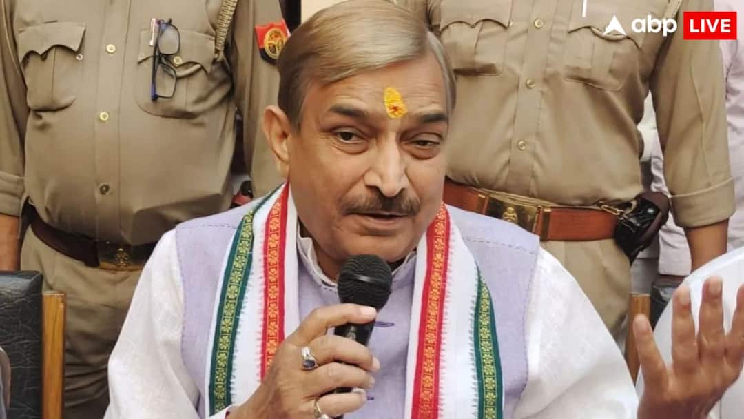 ‘चुनाव आयोग को अहंकार त्यागना चाहिए और….’, EC ने बढ़ाई SIR की टाइमलाइन तो क्या बोली कांग्रेस?