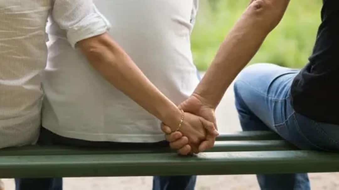 शादी के बाहर पनपे रिश्ते का खूनी अंत, बॉयफ्रेंड ने कर दी महिला की हत्या, पति से रह रही थी अलग