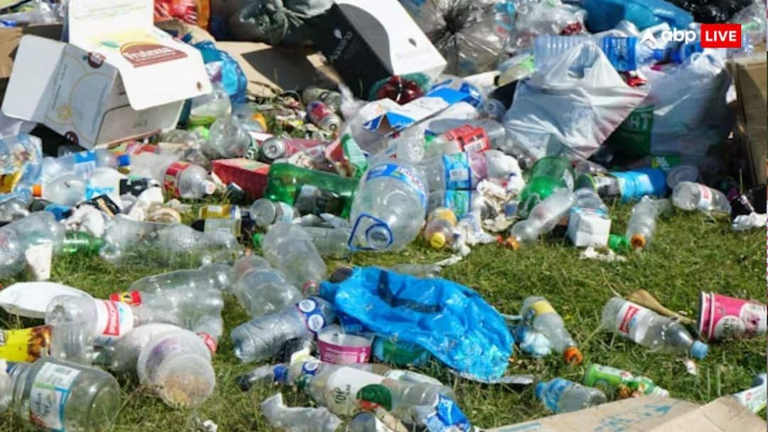 “हाथ जोड़कर GHMC अधिकारी की अपील: गुडिमलकापुर में कचरा न फेंकें”